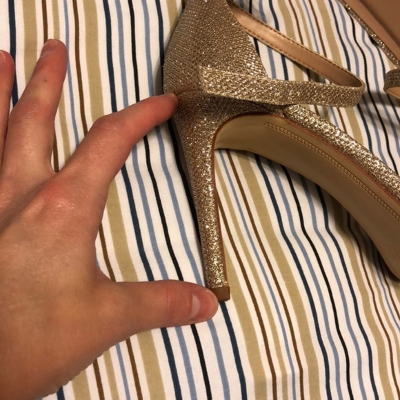 Gold Heels - Picture 3 of 3